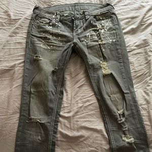 Delias gray jeans 5/6